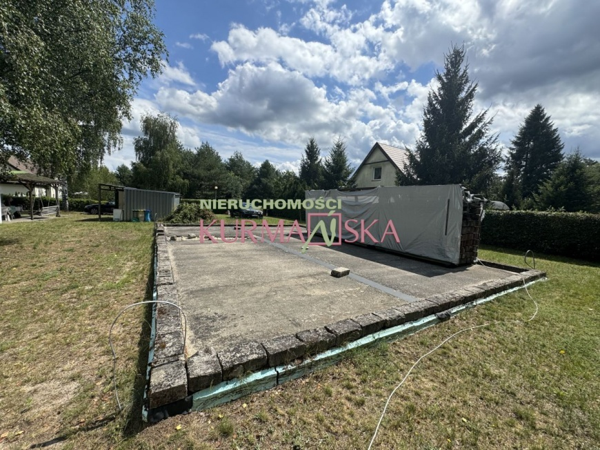 Działka nad jeziorem w Bronkowie