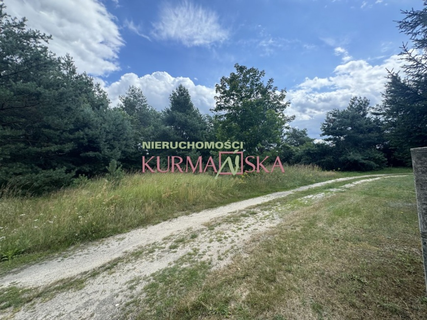 Działka nad jeziorem w Bronkowie