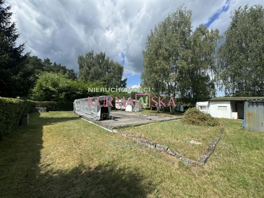 Działka nad jeziorem w Bronkowie