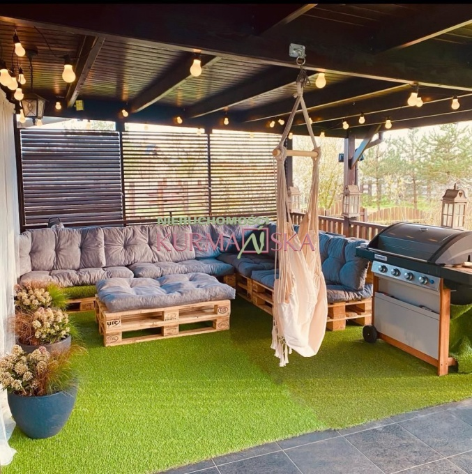 Reprezentacyjny dom w cichej i spokojnej okolicy