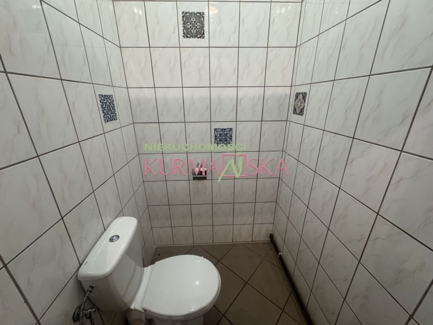 Budynek biurowo - usługowy