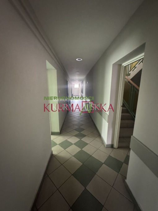 Budynek biurowo - usługowy