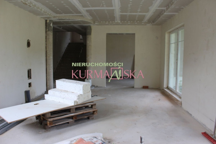 Luksusowa rezydencja w budowie