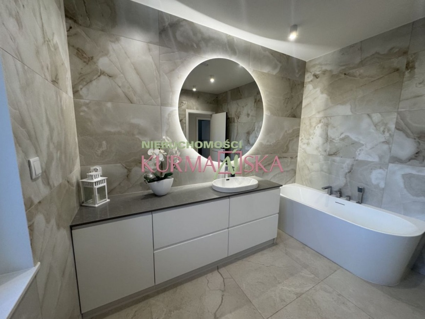 Parterowy dom wolnostojący w Płotach