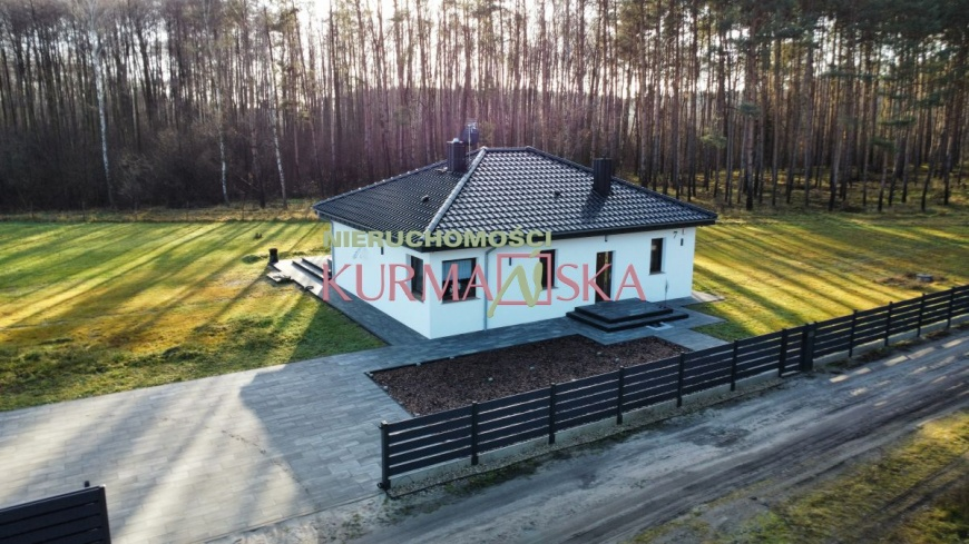 Parterowy dom wolnostojący w Płotach