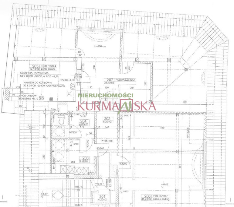 Budynek - restauracja w centrum