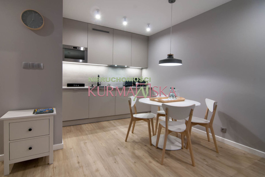 Apartament z miejscem postojowym