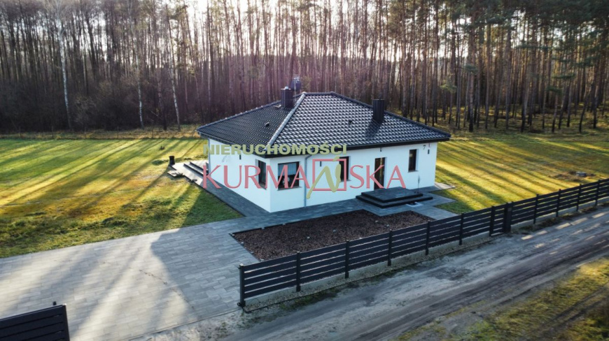 Parterowy dom wolnostojący w Płotach