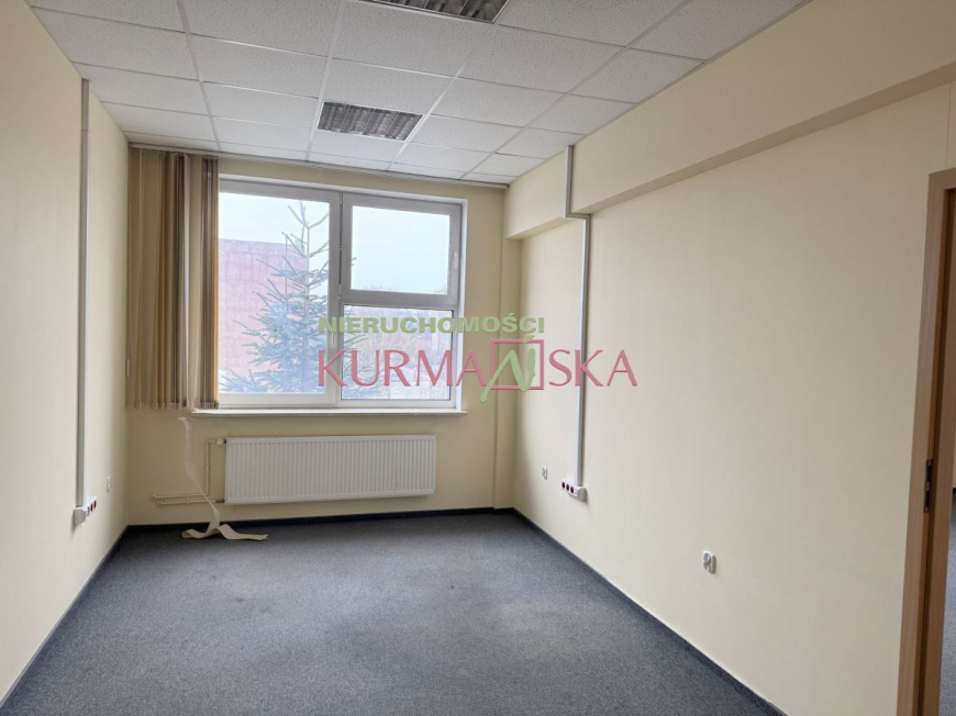 Budynek biurowo - usługowy oraz hala magazynowa