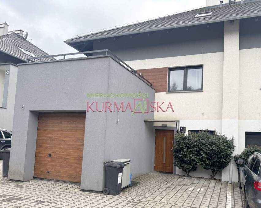 Bez-Czynszowe Mieszkanie Z OgrÓdkiem, GaraŻem