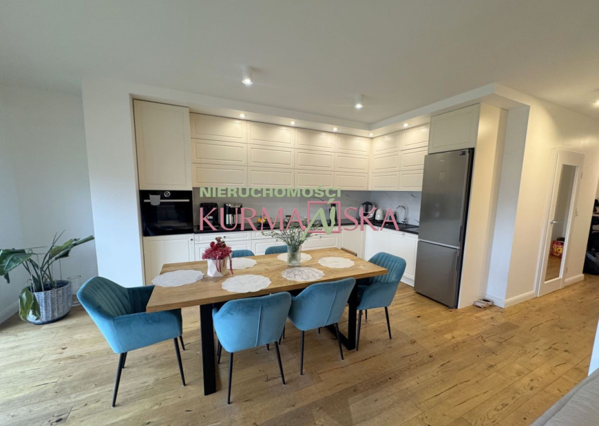 Bez-Czynszowe Mieszkanie Z OgrÓdkiem, GaraŻem