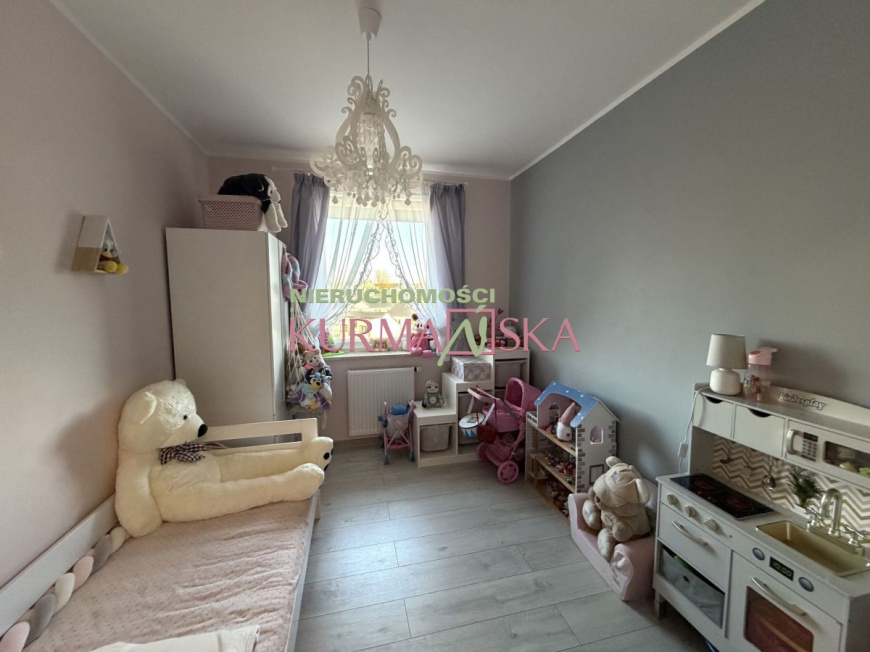 Trzypokojowe mieszkanie na sprzedaż