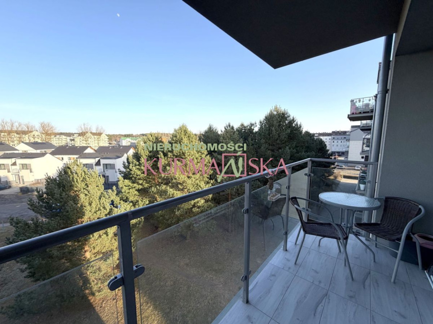 Trzypokojowe mieszkanie na sprzedaż