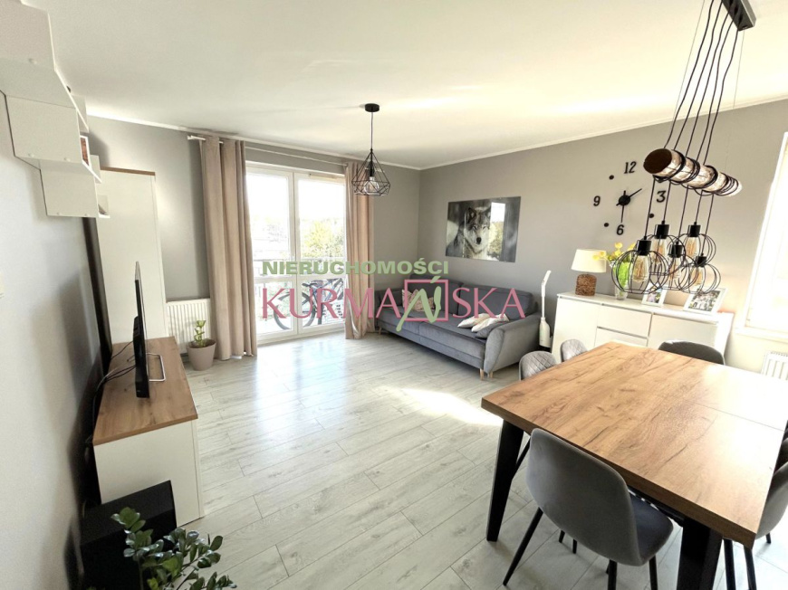 Trzypokojowe mieszkanie na sprzedaż