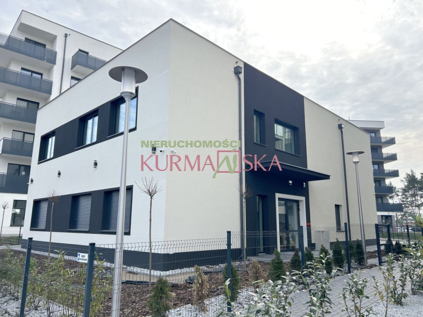 Obiekt usługowy-klinika