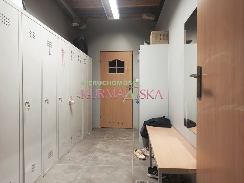 Budynek biurowo - usługowy