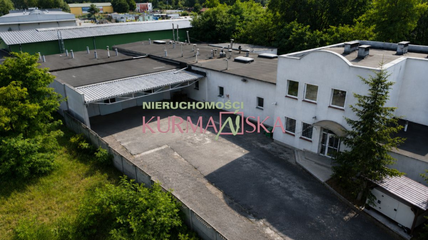 Nieruchomość Z Działającą Piekarnią i Cukiernią